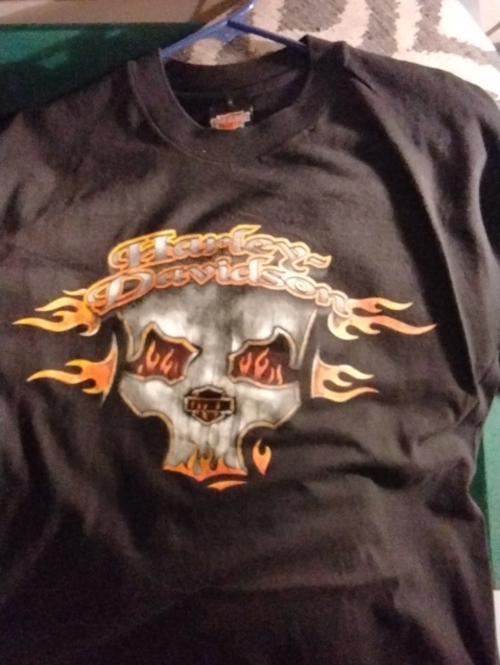 Harley-Davidson BlackTee with Flaming Skull Graphic Gildners West Branch Mi Lrg.